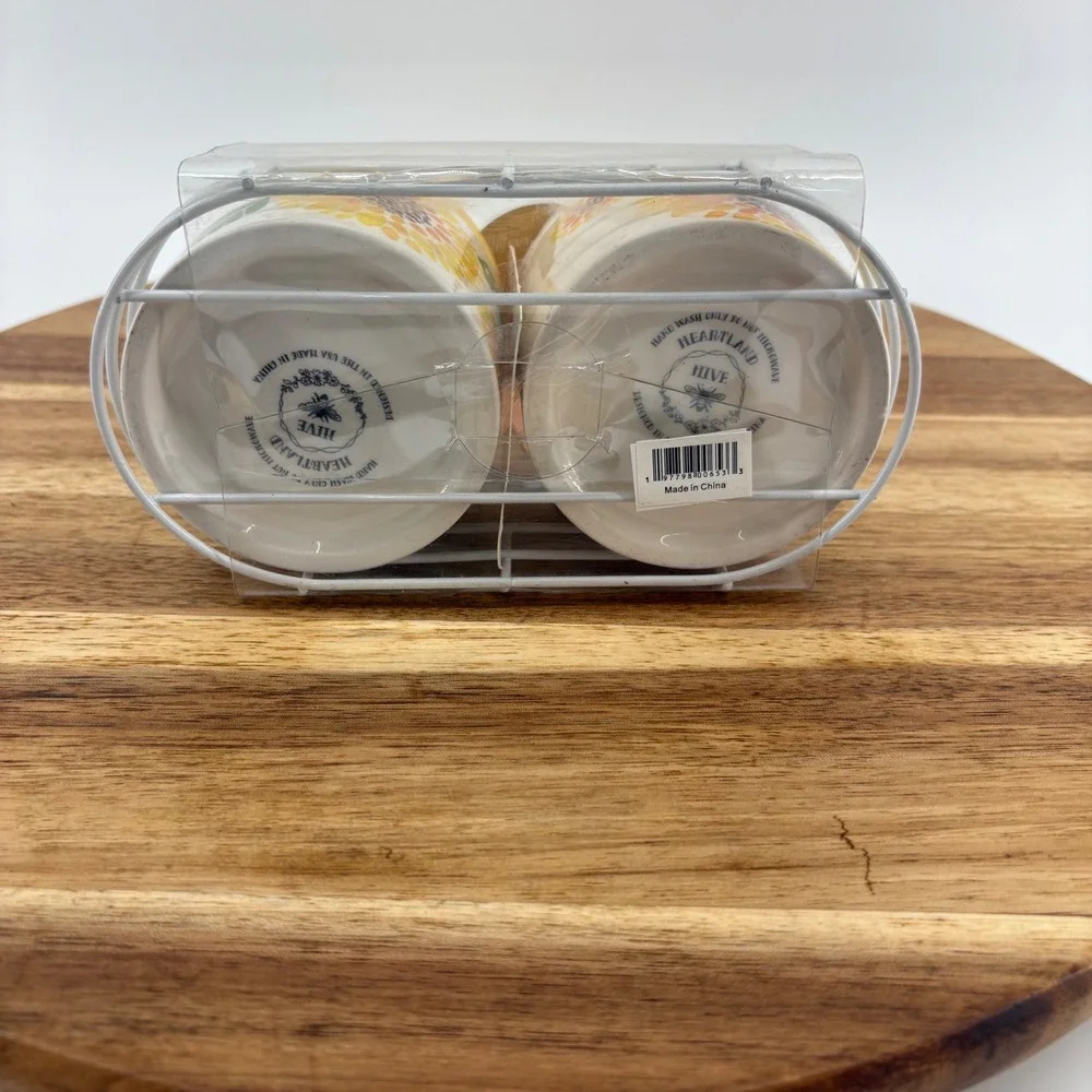 Heartland Hive Sunflower Salt & Pepper Cellars Jars‎ Set Ceramic Metal Holder